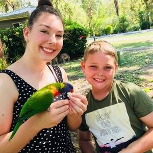 Meet your Posher, Shannon